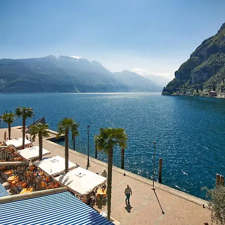 Casa Barone 1, Casa Barone 2, Casa Barone 3, 400 Mt From Lake Apartment