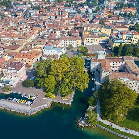 Apartment Casa Barone 1, Casa Barone 2, Casa Barone 3, 400 Mt From Lake *